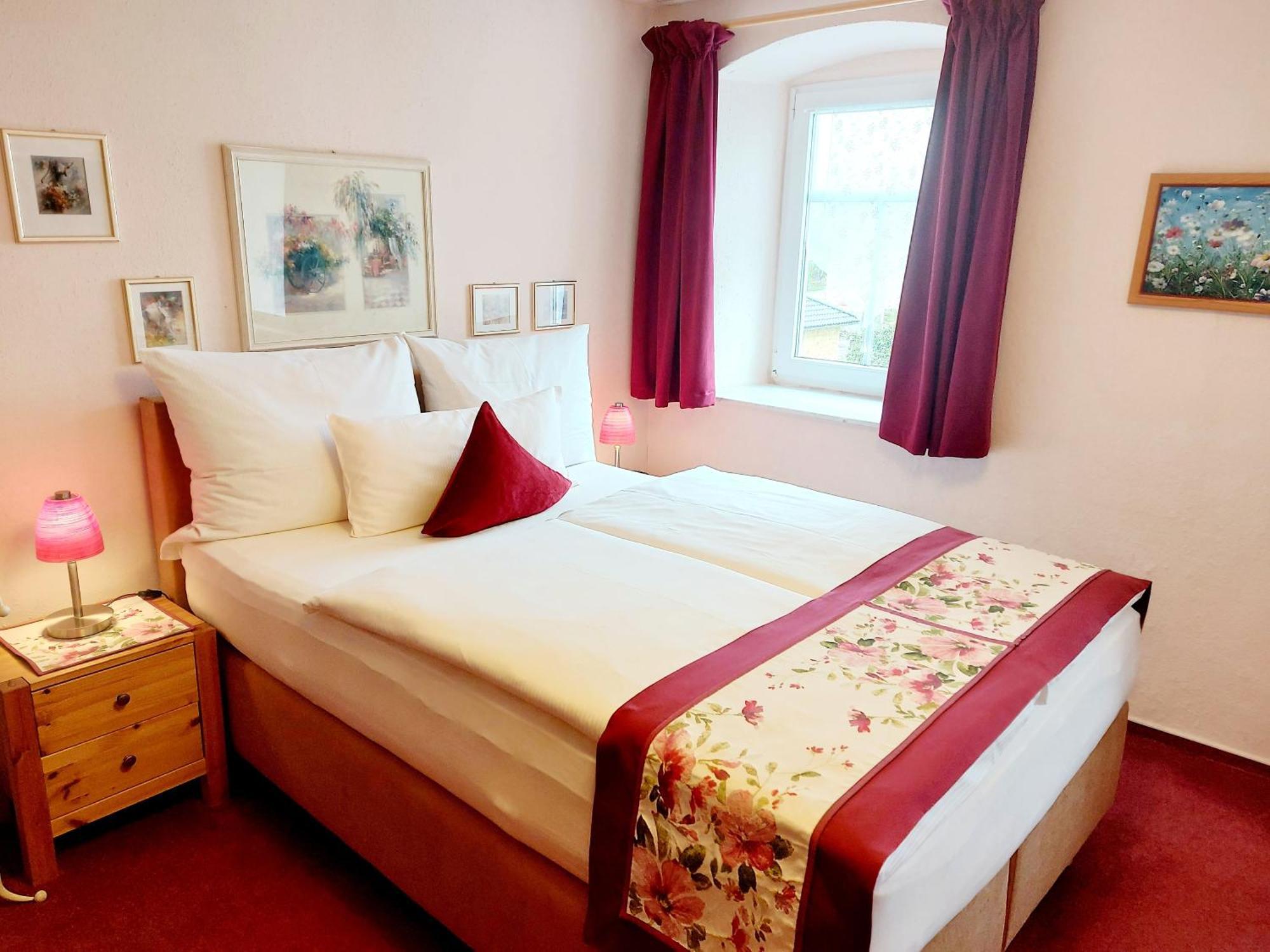 Logis L Auberge Gutshof Bischofswerda Dış mekan fotoğraf
